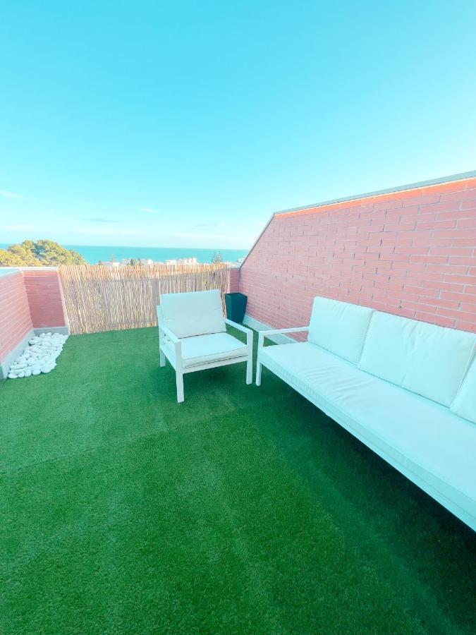 Cozy Apartment With Large Terrace Torremolinos Exterior foto